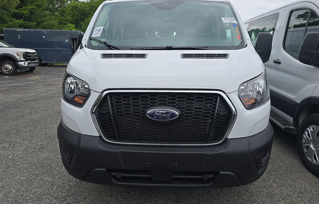 Used 2025 Ford Transit 250 - photo 2