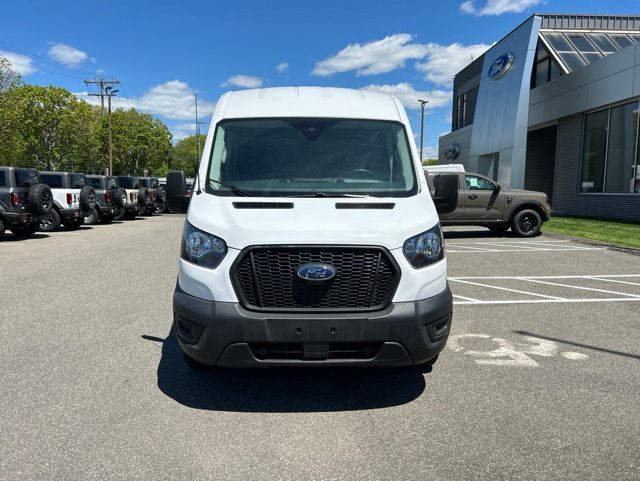 Used 2025 Ford Transit 250 - photo 2