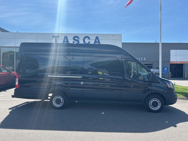 Used 2023 Ford Transit 250 - photo 10