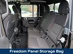 2023 Jeep Gladiator Crew Cab 4WD Pickup for sale #A537754 - photo 14