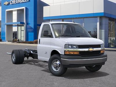 New 2026 Chevrolet Express 4500 - photo 1