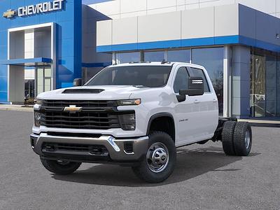 New 2025 Chevrolet Silverado 3500 - photo 1