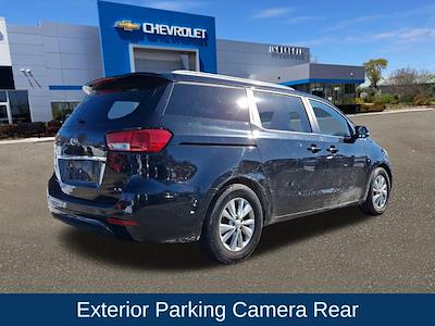 Used 2017 Kia Sedona LX Minivan for sale #P329766 - photo 2
