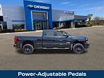 2018 Chevrolet Silverado 2500 Crew Cab SRW 4WD Pickup for sale #T282986 - photo 10