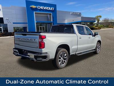 Used 2022 Chevrolet Silverado 1500 LT Crew Cab for sale #T553579 - photo 2