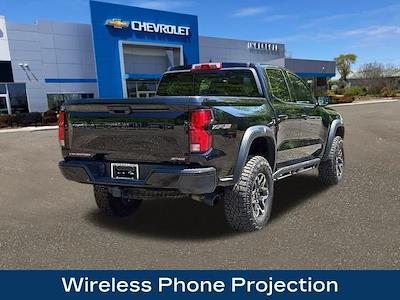 2024 Chevrolet Colorado Crew Cab 4WD Pickup for sale #X163410 - photo 2