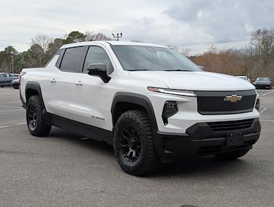 Used 2024 Chevrolet Silverado EV - photo 1
