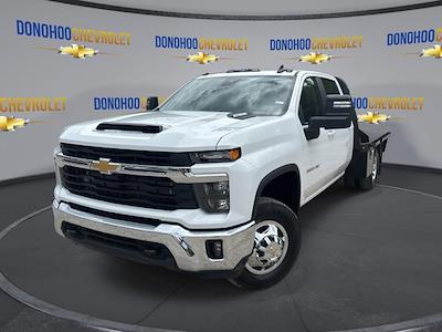 New 2025 Chevrolet Silverado 3500 LT Crew Cab 4WD 9' 4" CM Truck Beds Steel Flatbed Truck with Gooseneck Hitch for sale #79716 - photo 1