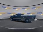 2025 Chevrolet Silverado 3500 Crew Cab DRW 4WD Flatbed Truck for sale #79846 - photo 2