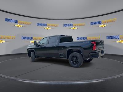 New 2025 Chevrolet Silverado 2500 LT Crew Cab 4WD Pickup for sale #80134 - photo 2