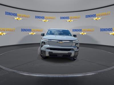 New 2025 Chevrolet Silverado EV LT Crew Cab 4WD Pickup for sale #80188 - photo 2