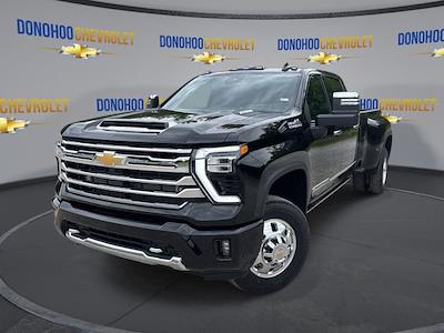 New 2025 Chevrolet Silverado 3500 High Country Crew Cab 4WD Pickup for sale #80282 - photo 1