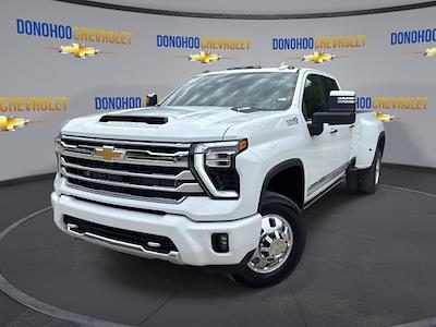 New 2025 Chevrolet Silverado 3500 High Country Crew Cab 4WD Pickup for sale #80288 - photo 1