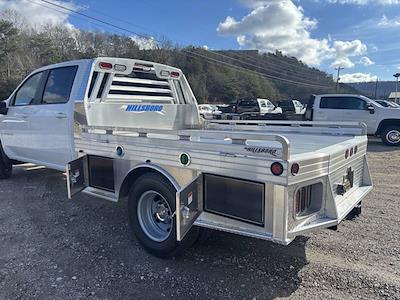 2026 Chevrolet Silverado 3500 Crew Cab 4WD Flatbed Truck for sale #82215 - photo 2
