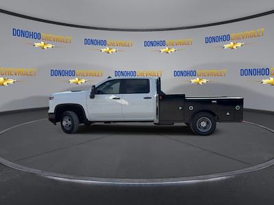 New 2026 Chevrolet Silverado 3500 Crew Cab Flatbed Truck for sale #82549 - photo 2