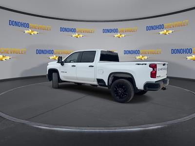Used 2025 Chevrolet Silverado 2500 - photo 1