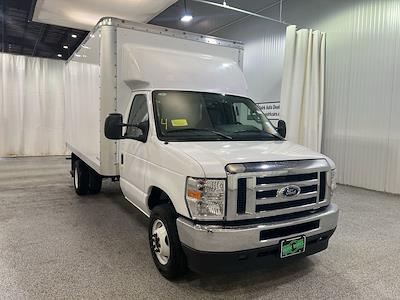 New 2025 Ford E-450 14' Cargo Body w/ramp RWD 14' Wabash Box Van for sale #F211369 - photo 1