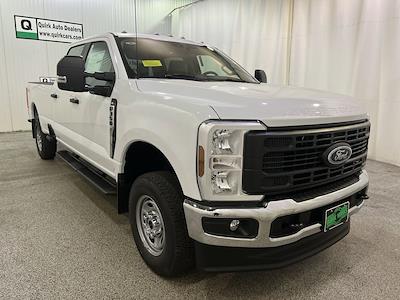 New 2026 Ford F-350 XL Crew Cab 4x4 SRW Pickup for sale #F213637 - photo 1