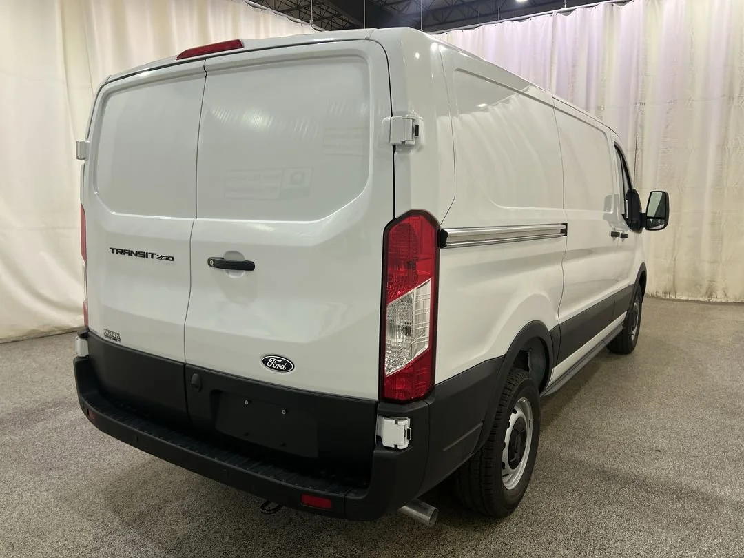 New 2026 Ford Transit 250 - photo 5