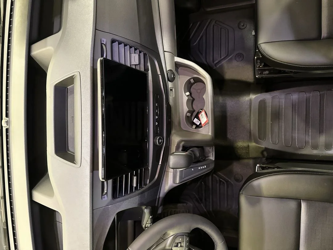 New 2026 Ford Transit 250 - photo 21