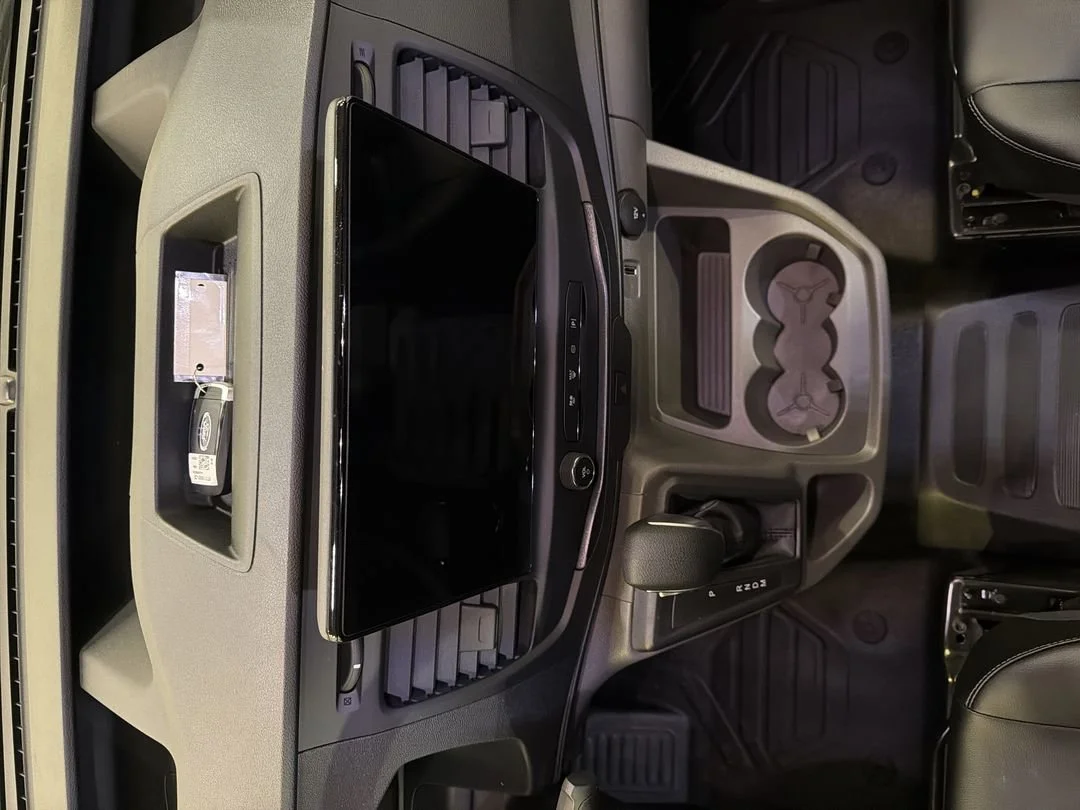 New 2026 Ford Transit 250 - photo 2