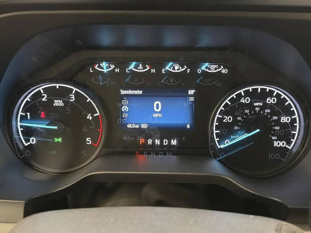 New 2026 Ford F-550 - photo 17