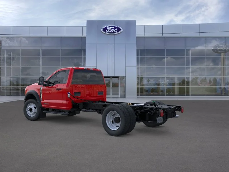 New 2026 Ford F-550 - photo 2