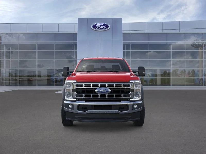 New 2026 Ford F-550 - photo 6