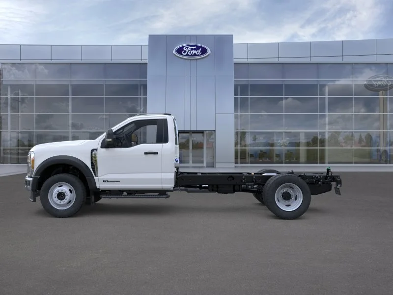 New 2026 Ford F-550 - photo 5