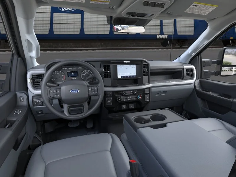 New 2026 Ford F-550 - photo 5