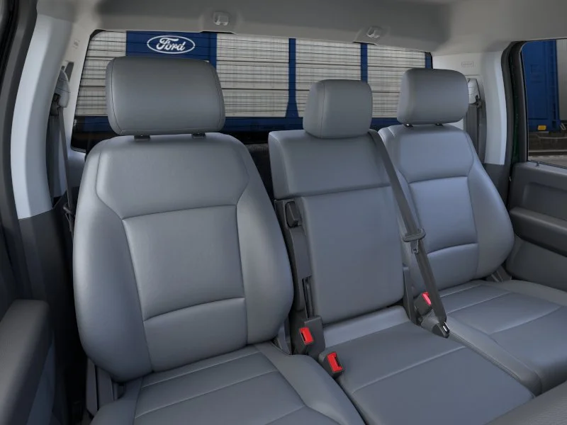New 2026 Ford F-550 - photo 6