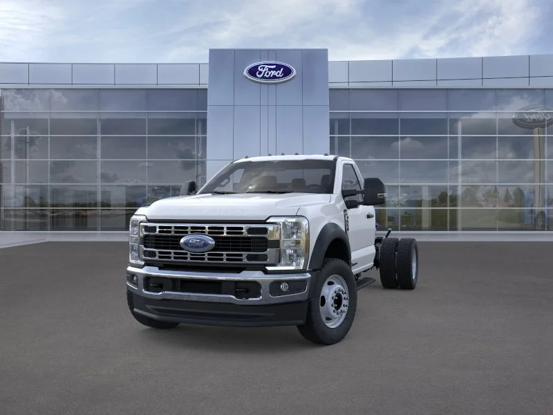 New 2026 Ford F-550 - photo 6