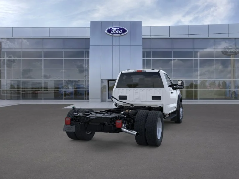 New 2026 Ford F-550 - photo 10