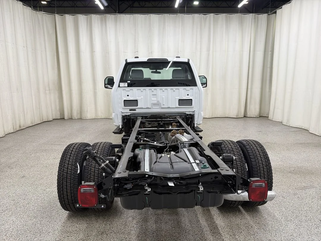 New 2026 Ford F-350 - photo 9