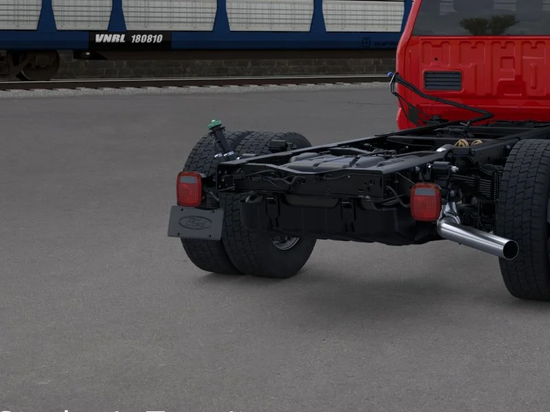 New 2026 Ford F-550 - photo 18