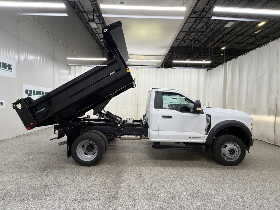 New 2026 Ford F-550 - photo 22
