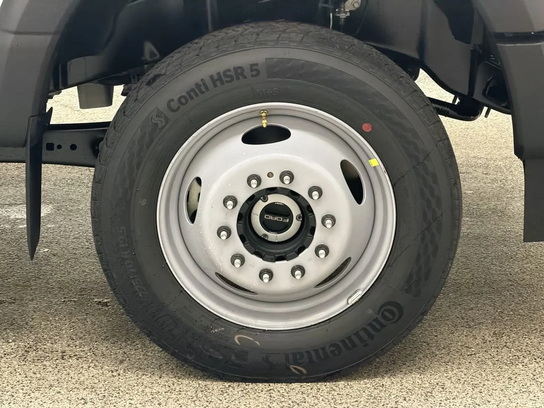 New 2026 Ford F-550 - photo 12