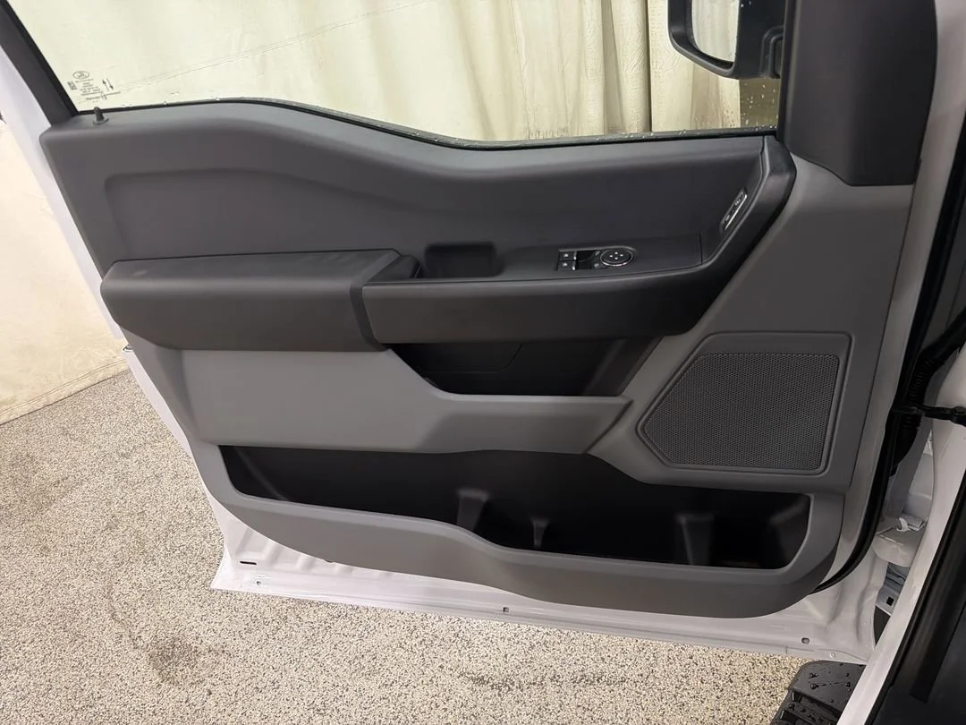 New 2026 Ford F-550 - photo 19