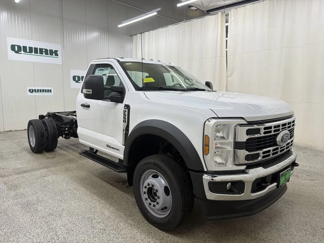 New 2026 Ford F-550 - photo 5