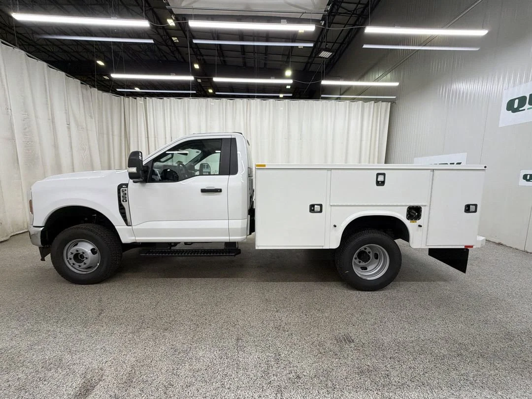 New 2026 Ford F-350 - photo 8