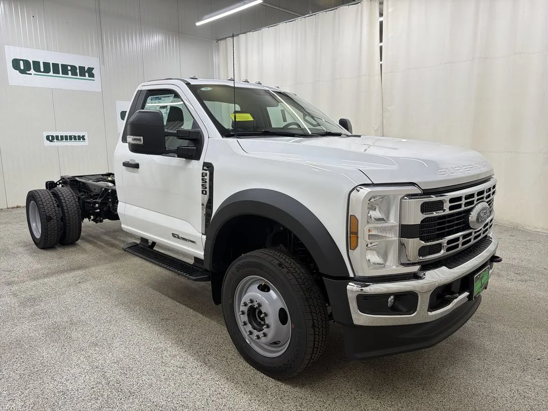 New 2026 Ford F-550 - photo 5
