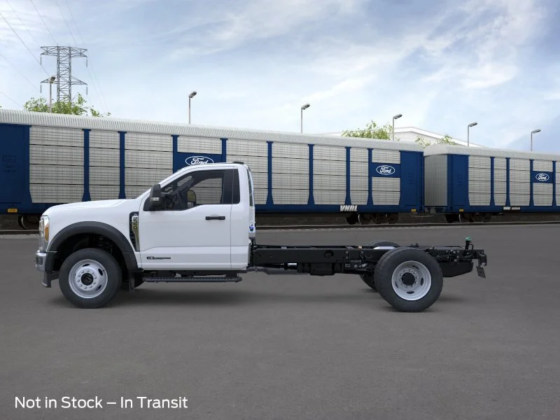 New 2026 Ford F-550 - photo 5