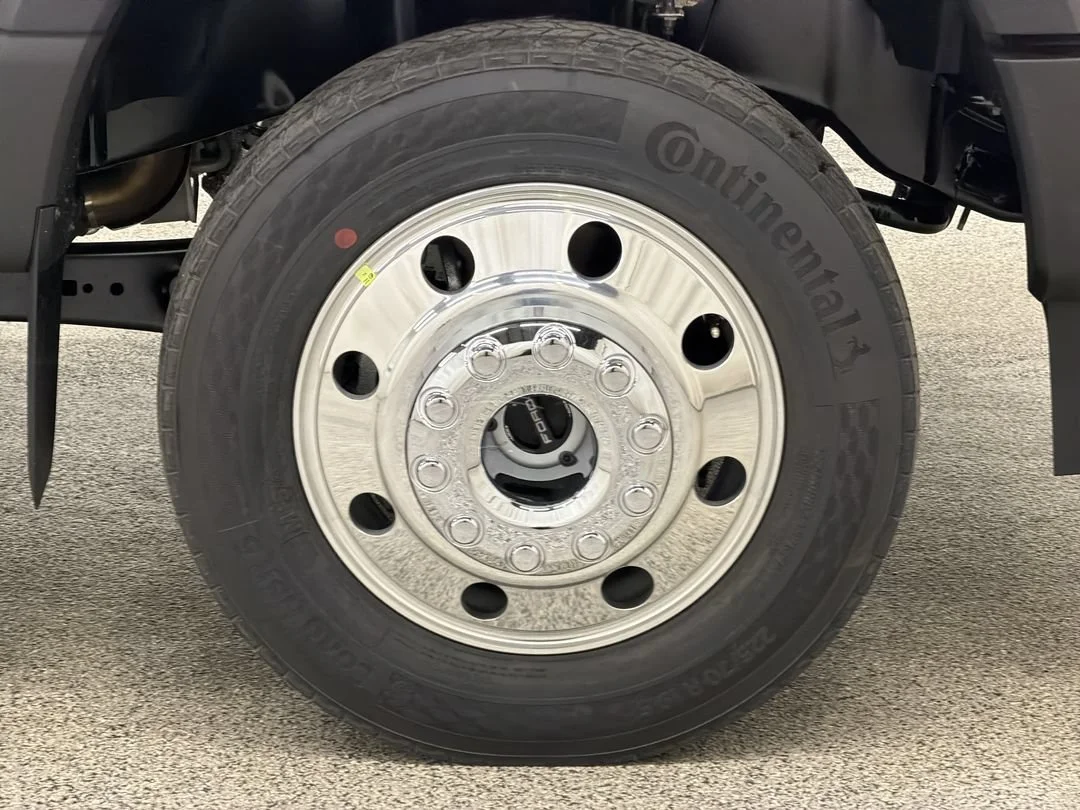 New 2026 Ford F-550 - photo 12