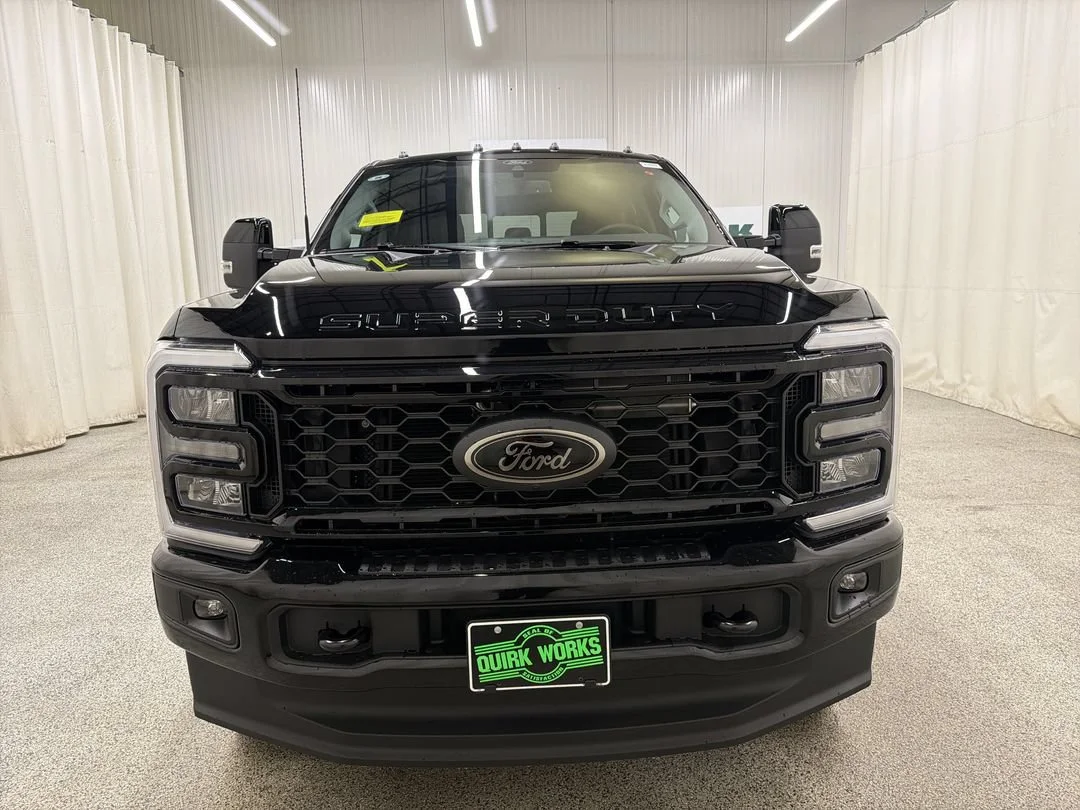 New 2026 Ford F-250 - photo 2