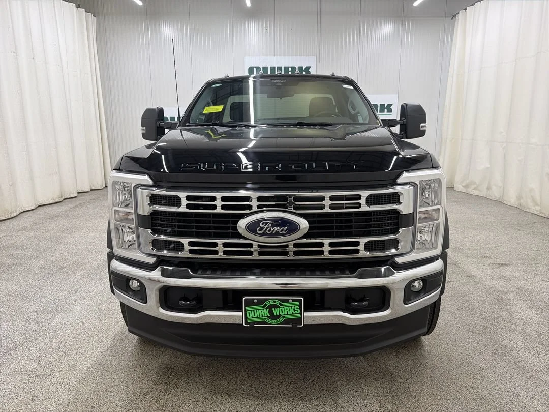 New 2026 Ford F-550 - photo 24