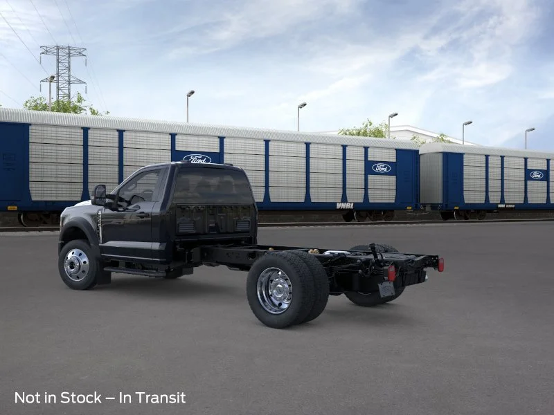 New 2026 Ford F-550 - photo 2