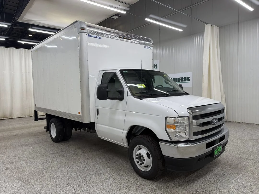 New 2027 Ford E-350 - photo 1
