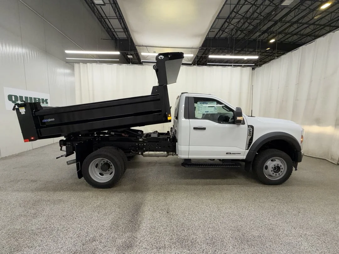New 2026 Ford F-550 - photo 21