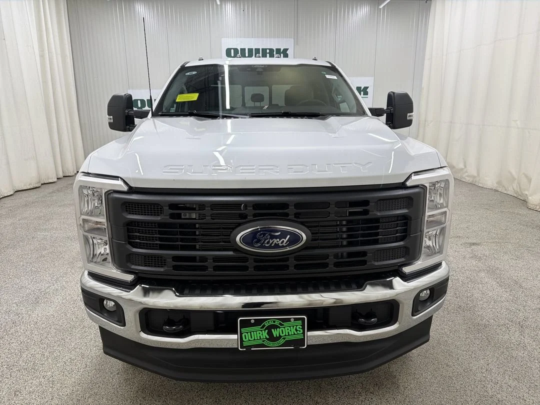 New 2026 Ford F-250 - photo 2