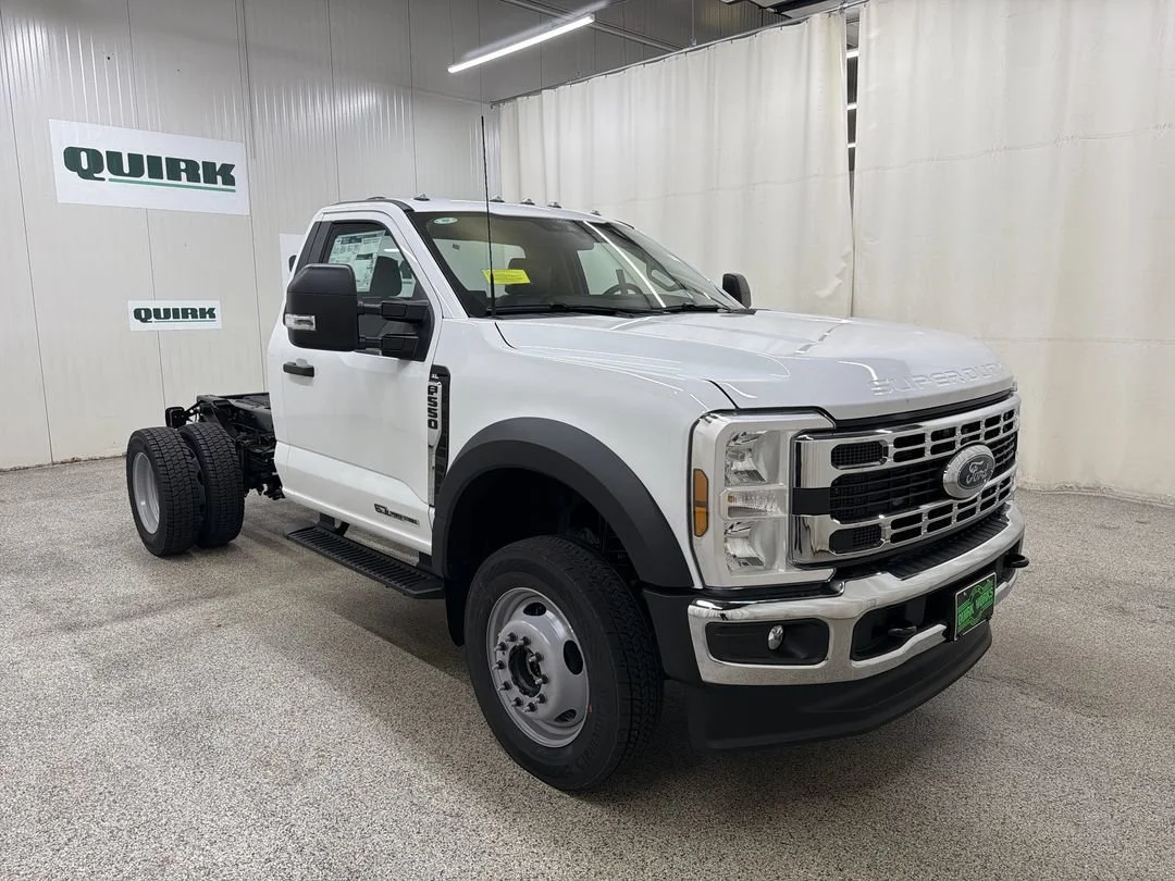 New 2026 Ford F-550 - photo 1